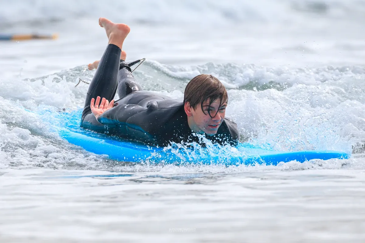 Stage de surf enfants